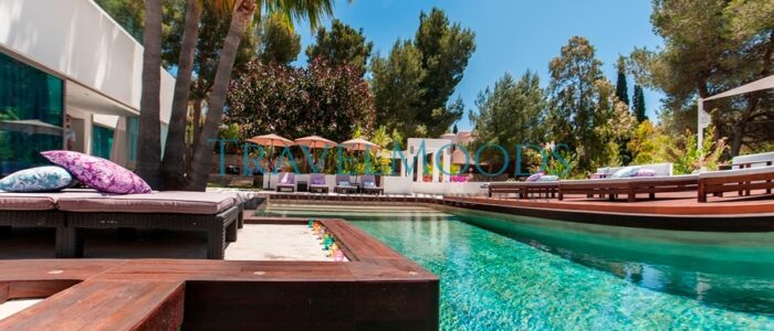 Luxury-villa-for-rent-ibiza-maya (1)