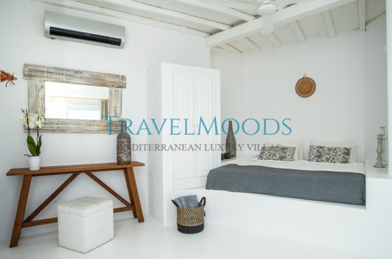 wHITE AND gREY mYKONOS (27)